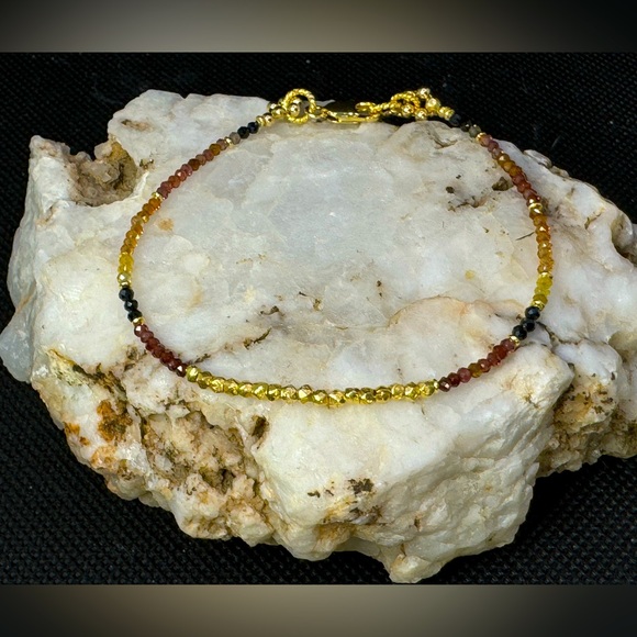 Tundra Sapphire and Vermeil Dainty Bracelet - Picture 12 of 13